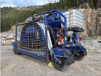 Hay and forage equipment