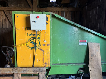 Hay and forage equipment