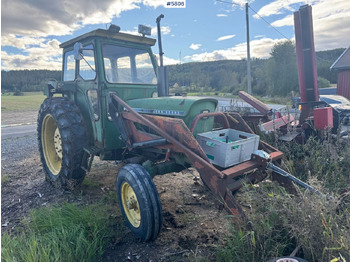 Farm tractor John Deere 2130: picture 4