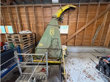 Hay and forage equipment
