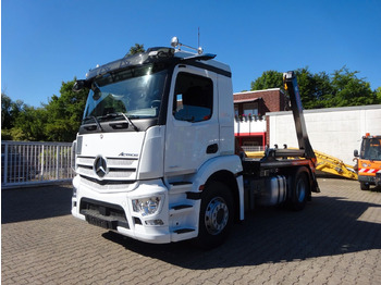 Tipper MERCEDES-BENZ Actros 1840