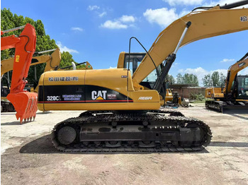 Crawler excavator CATERPILLAR 320CL: picture 2