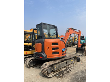 Mini excavator HITACHI ZX55: picture 2