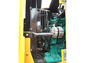 Wheel loader Liugong 835: picture 3