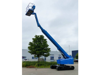 Telescopic boom