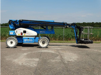 Articulated boom NIFTYLIFT