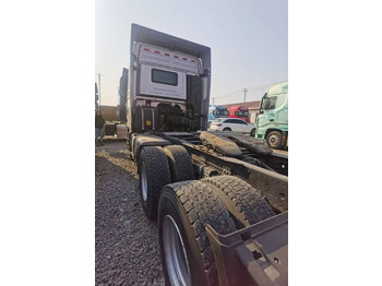 Tractor unit FAW J7: picture 4