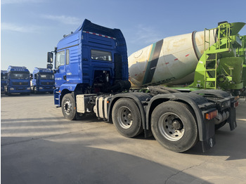 Tractor unit SHACMAN