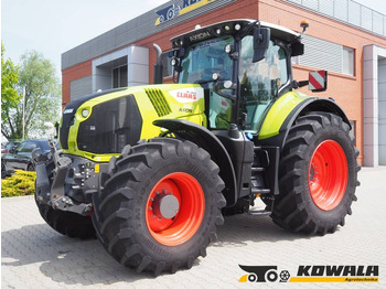 Farm tractor CLAAS Axion 850
