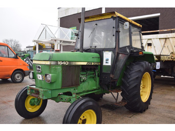 Farm tractor JOHN DEERE 1640