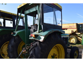 Farm tractor John Deere 2130: picture 3