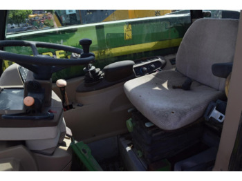 Telescopic handler John Deere 3200: picture 5