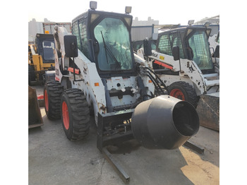 Skid steer loader Bobcat S300: picture 5