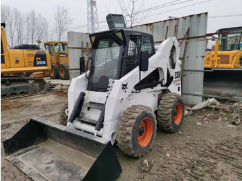 Skid steer loader Bobcat S300: picture 2