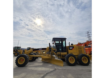 Grader Caterpillar 140H: picture 2