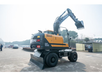Wheel excavator HYUNDAI