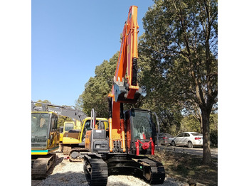 Crawler excavator Hitachi ZX120-5A: picture 4