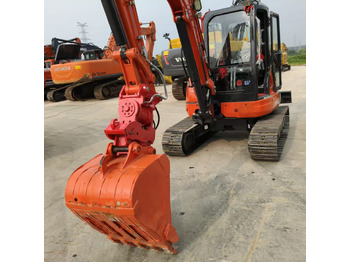 Mini excavator KUBOTA U55-4: picture 4