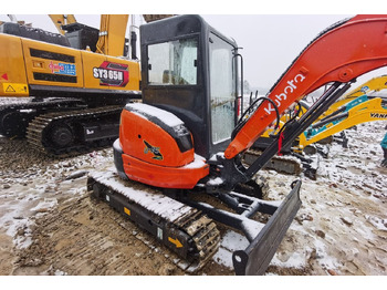 Mini excavator Kubota U35: picture 5