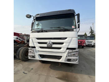 Box truck SINOTRUK HOWO: picture 3