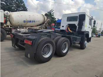 Tractor unit SINOTRUK Trailer head: picture 4