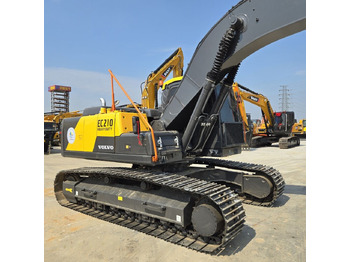Crawler excavator Volvo EC210: picture 4