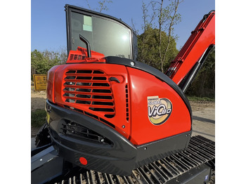 Mini excavator YANMAR Vio80: picture 5