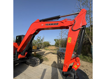 Mini excavator YANMAR Vio80: picture 4