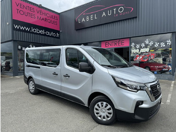 Passenger van NISSAN