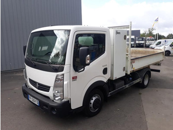 Tipper van