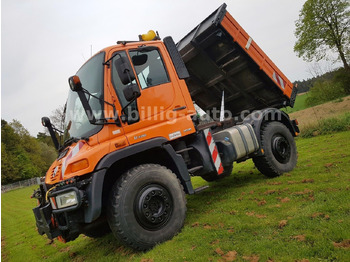 Tipper UNIMOG U400