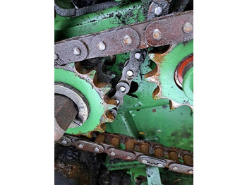Round baler Prasa rolująca John Deere 854: picture 3