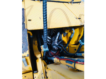 Crawler excavator JCB JS 220 LC+: picture 5