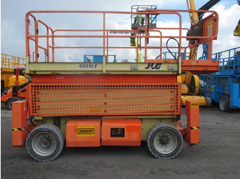 Scissor lift JLG 4069 LE: picture 2