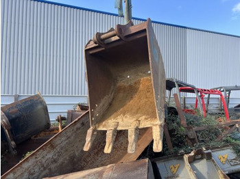 Excavator bucket