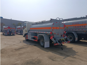 New Tank truck SINOTRUK Light Fuel Tanker [alternative: Dongfeng]: picture 3