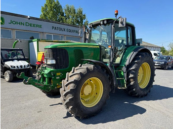 Farm tractor JOHN DEERE 6820
