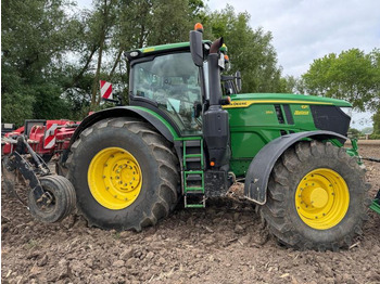 Farm tractor JOHN DEERE 6R 250