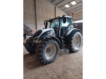 Farm tractor VALTRA N174