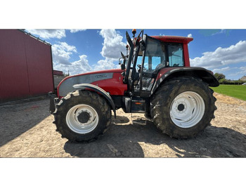 Farm tractor VALTRA T160