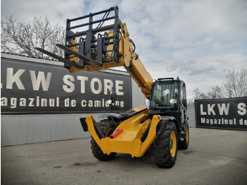 Telescopic handler JCB