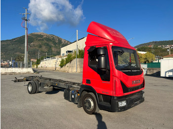 Cab chassis truck IVECO EuroCargo