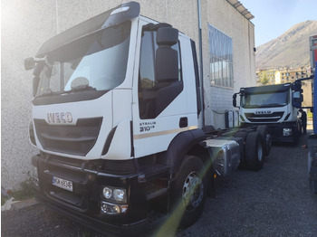 Cab chassis truck IVECO STRALIS AD 260S31 XP: picture 4