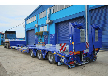 Low loader semi-trailer