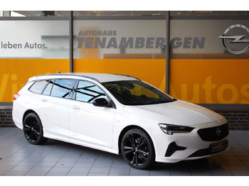 Car OPEL