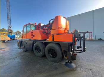 Mobile crane DEMAG