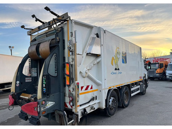 Garbage truck Scania P360: picture 5