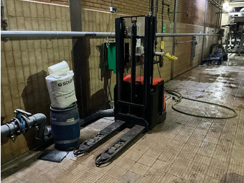Forklift BT