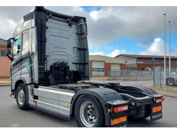 Tractor unit Volvo FH 460: picture 2