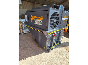 Industrial vacuum cleaner